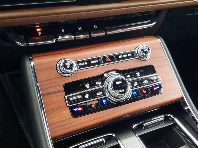 used 2024 Lincoln Aviator car, priced at $63,995