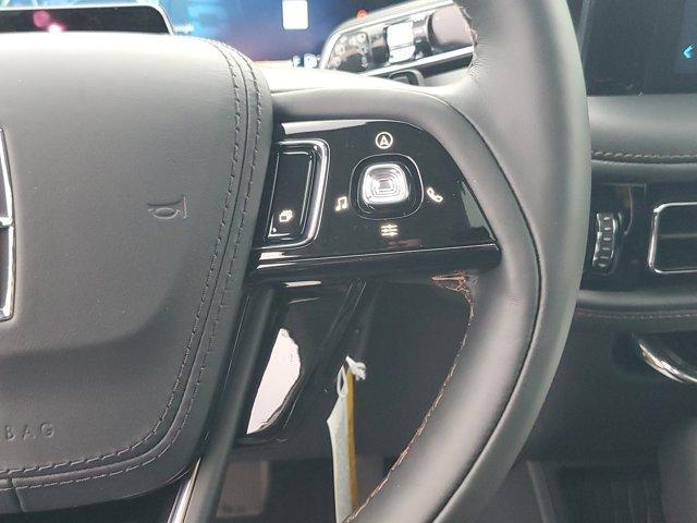 new 2025 Lincoln Aviator car, priced at $73,772