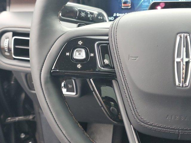 new 2025 Lincoln Aviator car, priced at $67,772