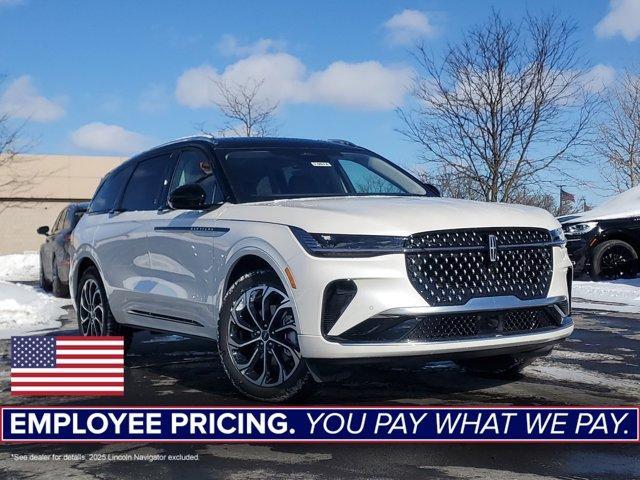new 2025 Lincoln Nautilus car, priced at $61,946