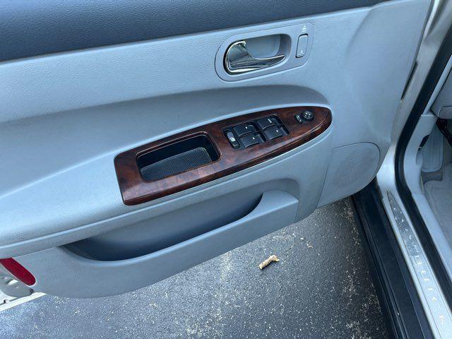 used 2007 Buick LaCrosse car, priced at $8,450
