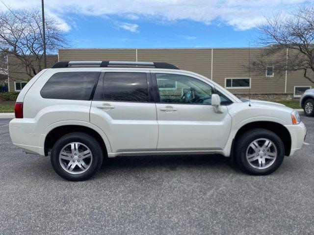 used 2007 Mitsubishi Endeavor car, priced at $9,985