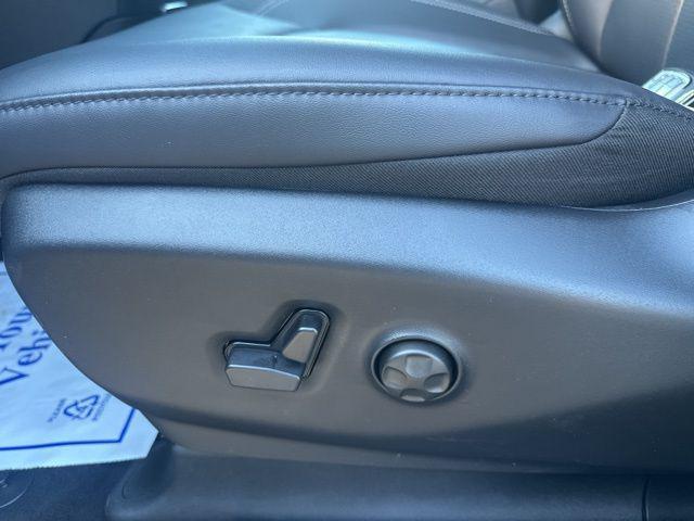 new 2026 Chrysler Pacifica car, priced at $40,500