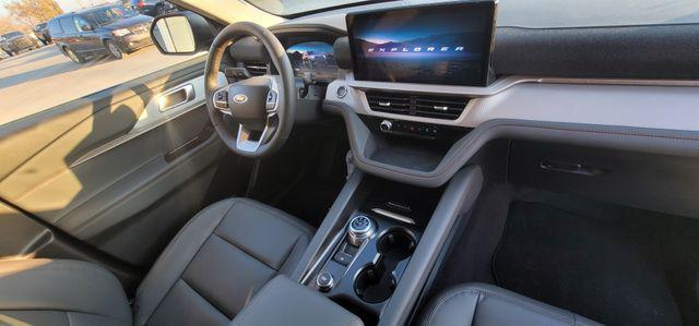 new 2025 Ford Explorer car, priced at $47,643