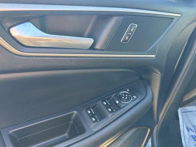 used 2022 Ford Edge car, priced at $23,788