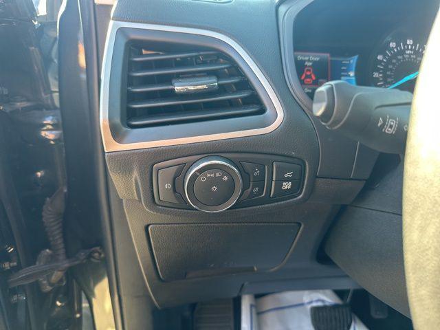 used 2022 Ford Edge car, priced at $23,788
