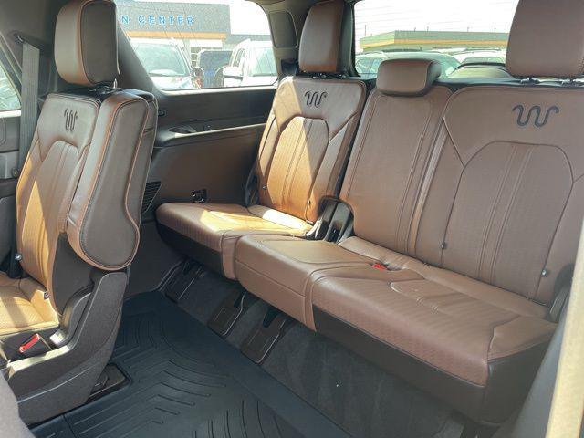 used 2023 Ford Expedition car, priced at $59,000