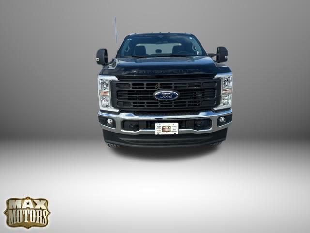 new 2024 Ford F-350 car, priced at $51,000