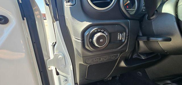 new 2025 Jeep Wrangler car, priced at $57,615