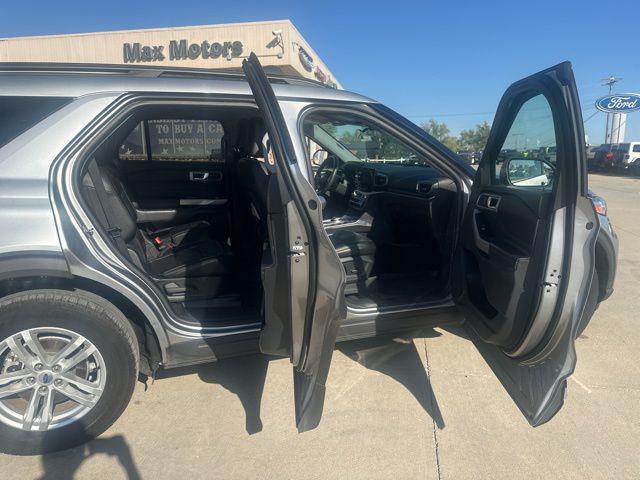 used 2023 Ford Explorer car, priced at $33,400
