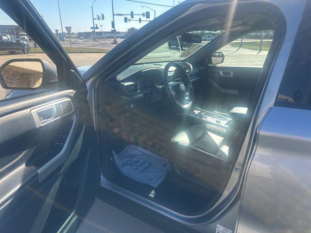 used 2023 Ford Explorer car, priced at $33,400