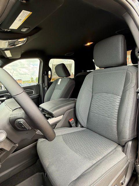 new 2025 Ram 2500 car, priced at $68,375