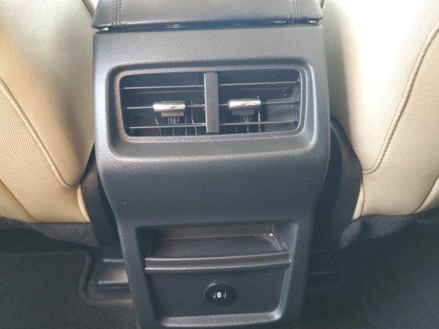 used 2024 Ford Edge car, priced at $26,957