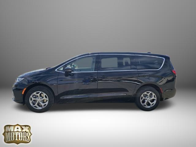 new 2024 Chrysler Pacifica car, priced at $44,750