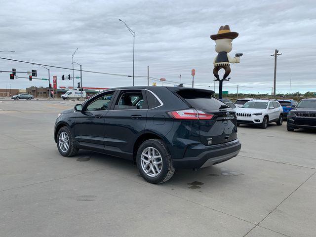 new 2024 Ford Edge car, priced at $33,500