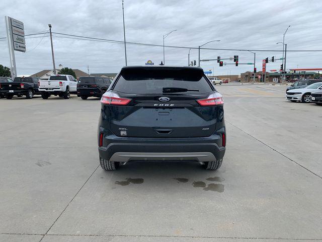 new 2024 Ford Edge car, priced at $33,500