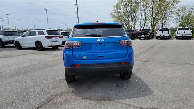 new 2023 Jeep Compass car, priced at $28,750