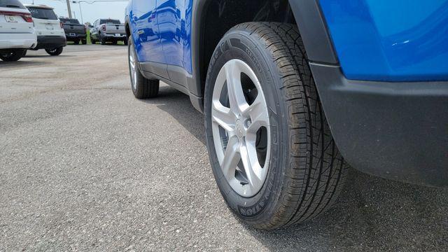 new 2023 Jeep Compass car, priced at $28,750