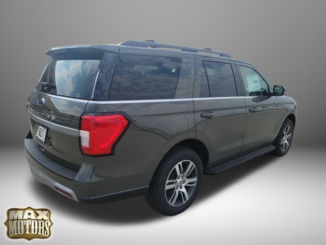 new 2024 Ford Expedition car, priced at $60,000