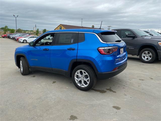 new 2024 Jeep Compass car, priced at $28,951