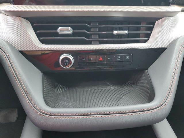 used 2025 Ford Explorer car, priced at $40,889