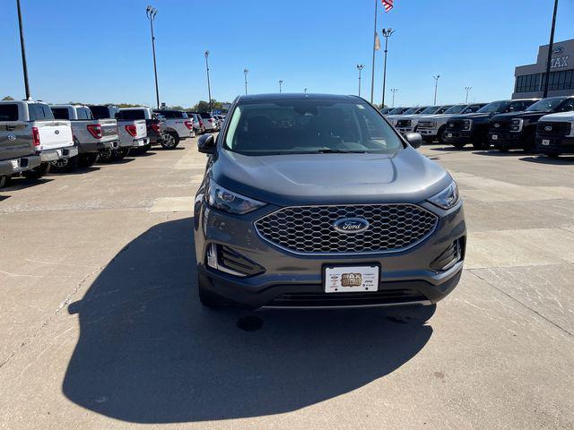 new 2024 Ford Edge car, priced at $33,500