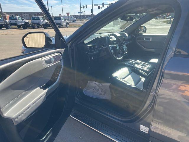 used 2022 Ford Explorer car, priced at $29,899