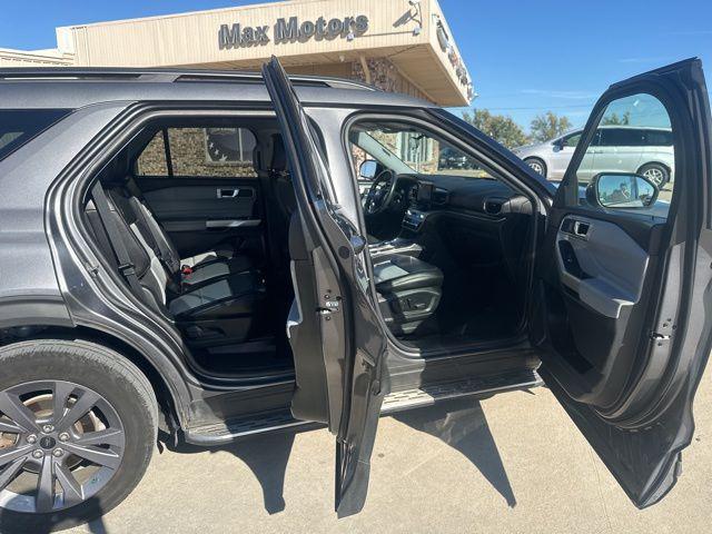 used 2022 Ford Explorer car, priced at $29,899