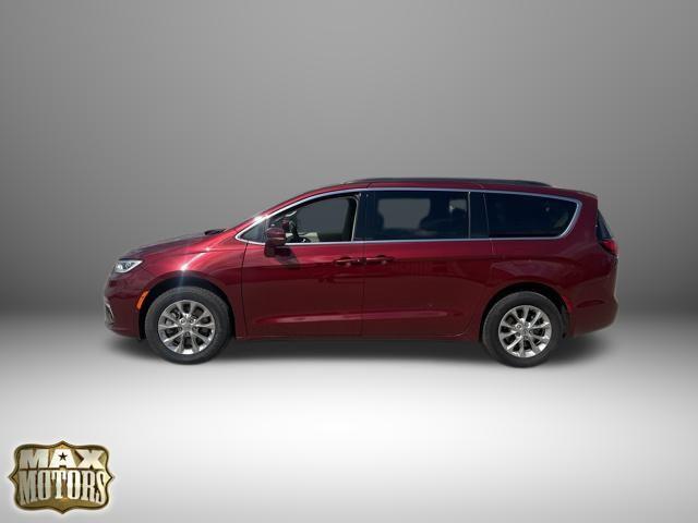 used 2022 Chrysler Pacifica car, priced at $27,980
