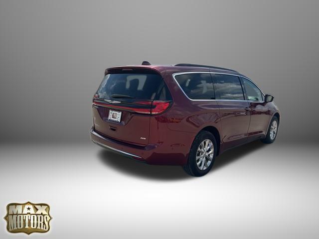 used 2022 Chrysler Pacifica car, priced at $27,980