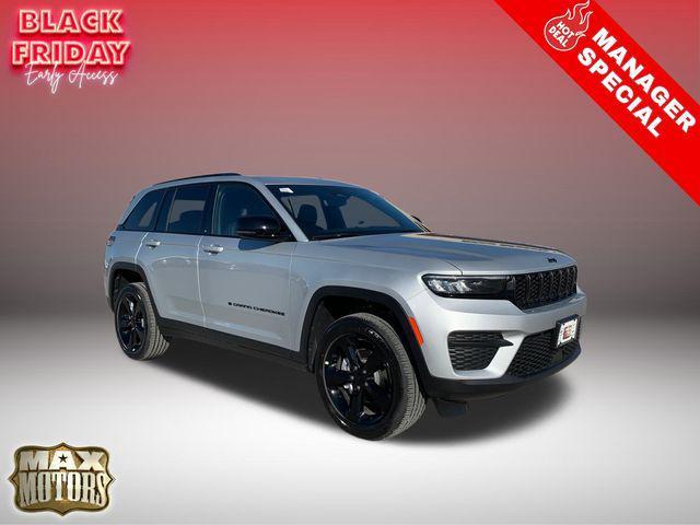 new 2024 Jeep Grand Cherokee car, priced at $42,000