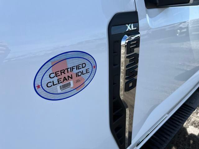 new 2024 Ford F-350 car, priced at $65,638