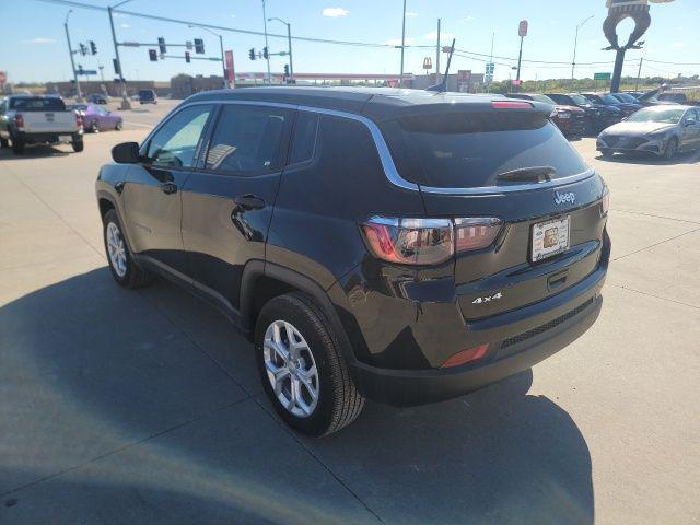 new 2024 Jeep Compass car, priced at $24,995