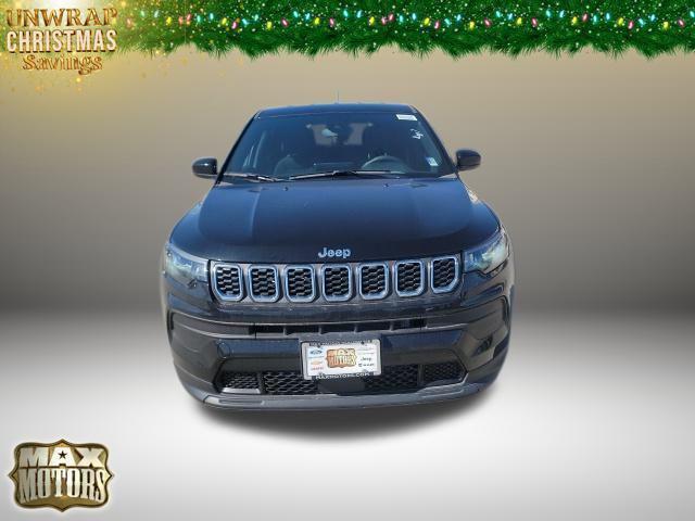 new 2024 Jeep Compass car, priced at $24,995