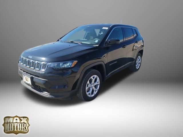 new 2024 Jeep Compass car, priced at $22,995