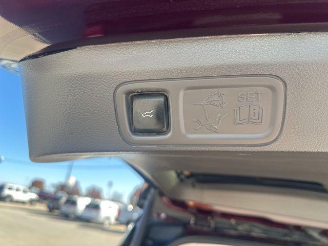 used 2021 Ford Expedition car, priced at $35,676