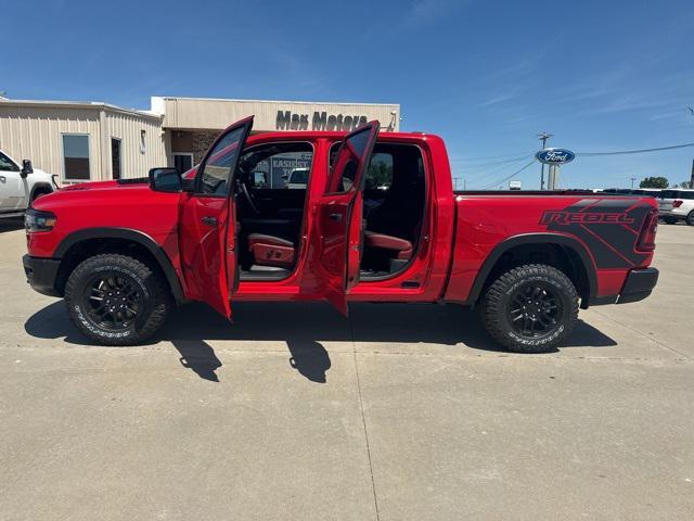 new 2025 Ram 1500 car, priced at $63,121