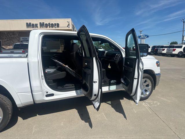 new 2025 Ram 1500 car, priced at $47,977