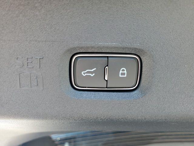 new 2025 Ford Expedition Max car, priced at $75,792