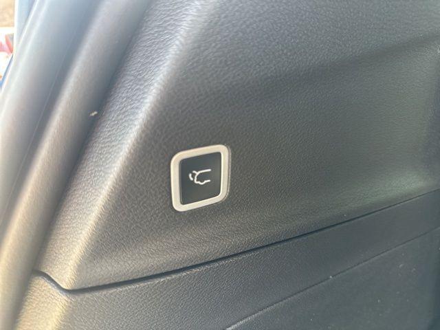 new 2026 Chrysler Pacifica car, priced at $42,500