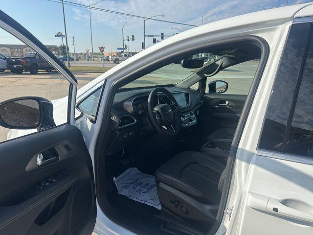 new 2026 Chrysler Pacifica car, priced at $42,500