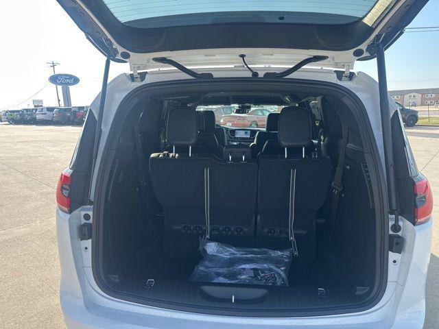 new 2026 Chrysler Pacifica car, priced at $42,500