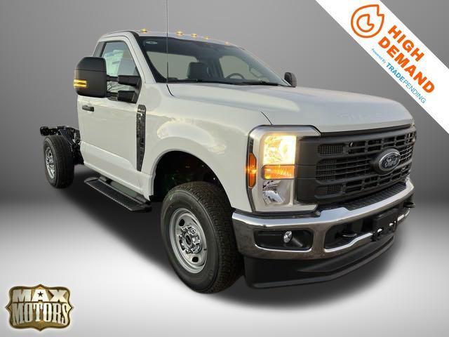 new 2024 Ford F-250 car, priced at $45,945