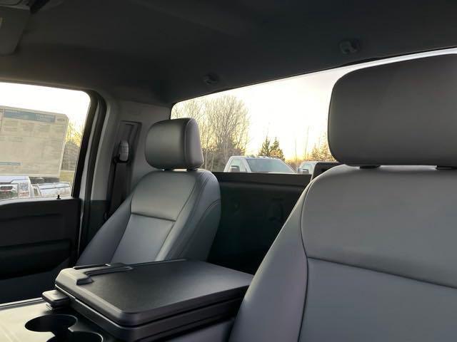 new 2024 Ford F-250 car, priced at $45,945