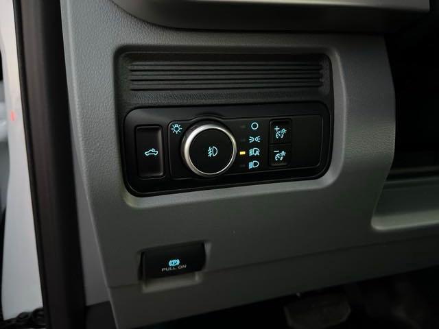 new 2024 Ford F-250 car, priced at $45,945