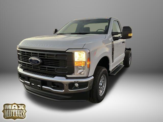 new 2024 Ford F-250 car, priced at $45,945