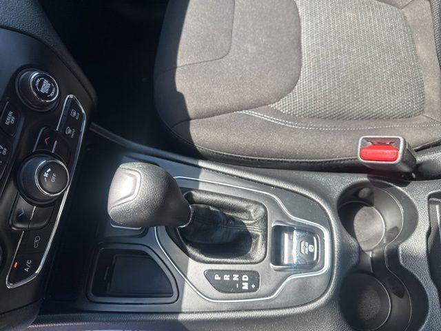 used 2020 Jeep Cherokee car, priced at $12,980