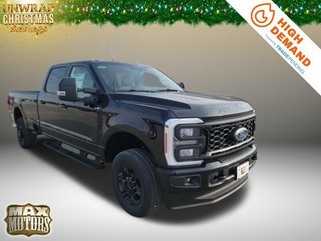 new 2024 Ford F-350 car, priced at $62,000