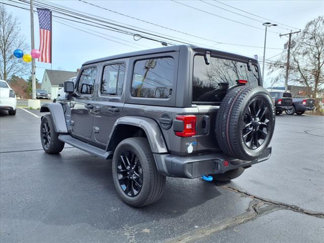 used 2022 Jeep Wrangler Unlimited car, priced at $31,974