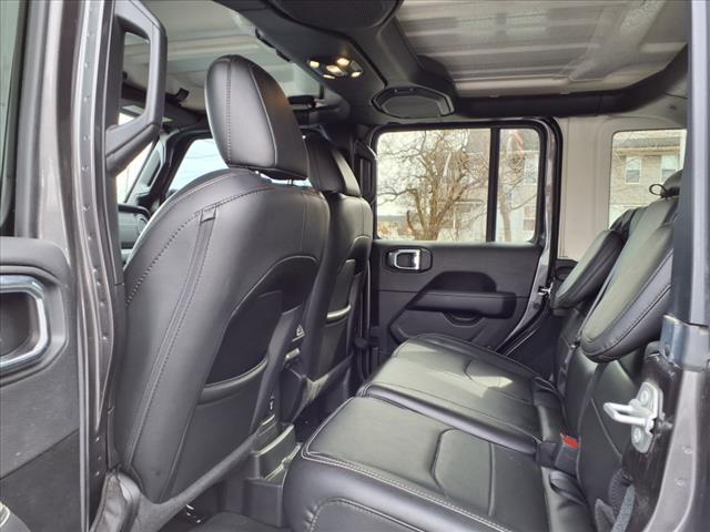 used 2022 Jeep Wrangler Unlimited car, priced at $31,974
